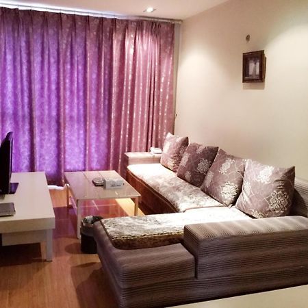 Nissi Holiday Hotel Kunming Bagian luar foto