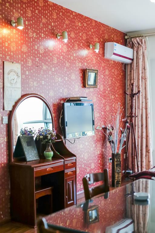 Nissi Holiday Hotel Kunming Bagian luar foto
