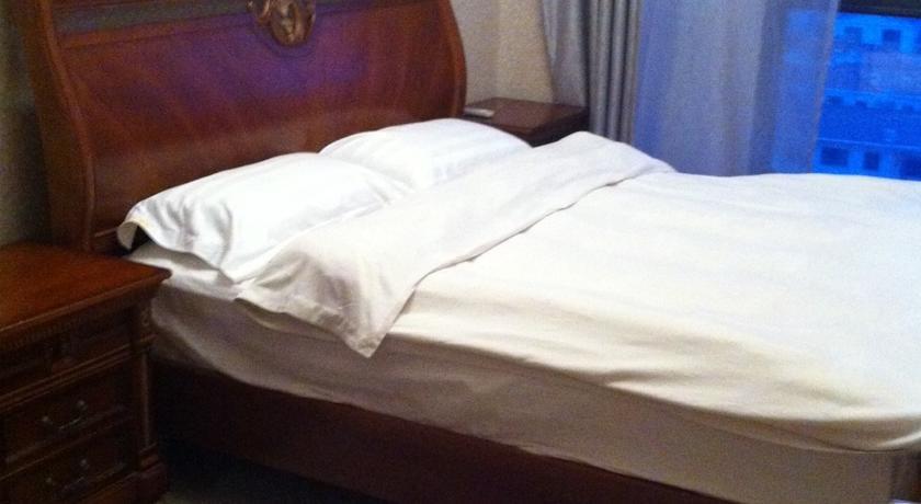 Nissi Holiday Hotel Kunming Bagian luar foto